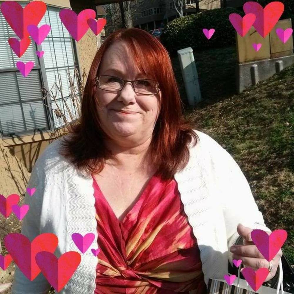 Meet your Posher, Debbie